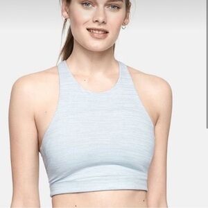 Outdoor Voices TechSweat Crop Top (size M)